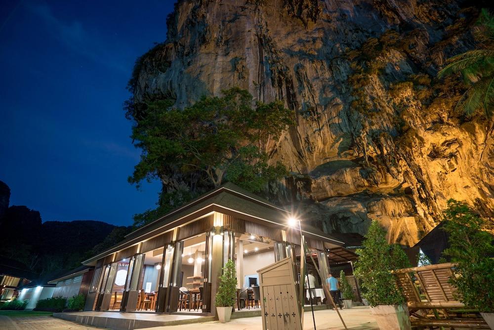Tonsai Bay Resort מראה חיצוני תמונה