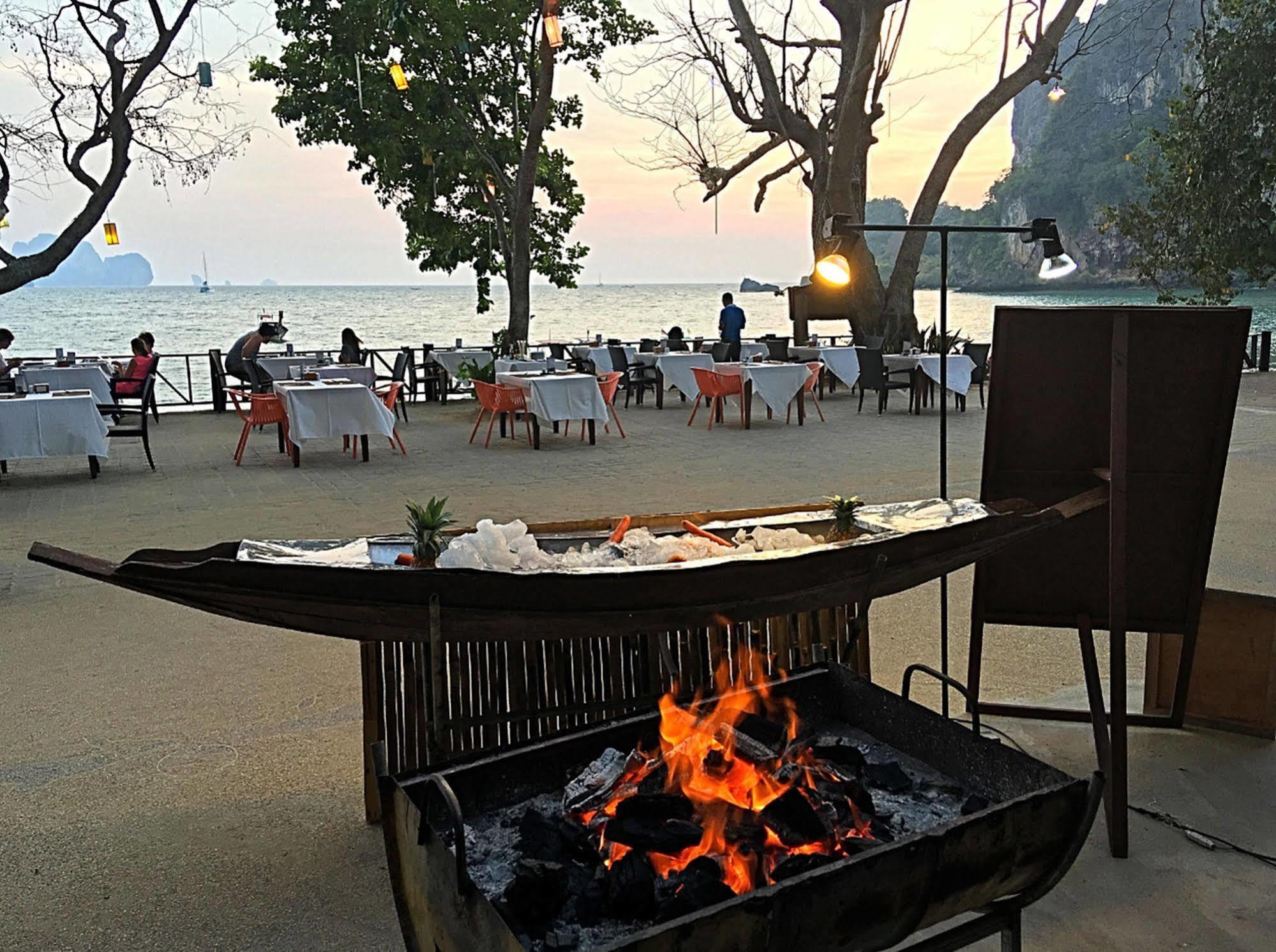 Tonsai Bay Resort מראה חיצוני תמונה